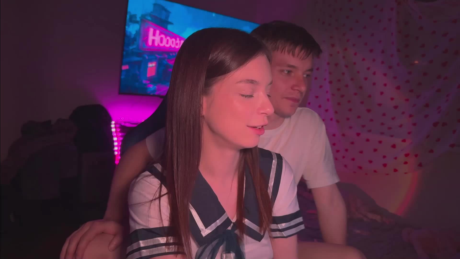 AsyaSky Cam Model Chat December 3, 2025