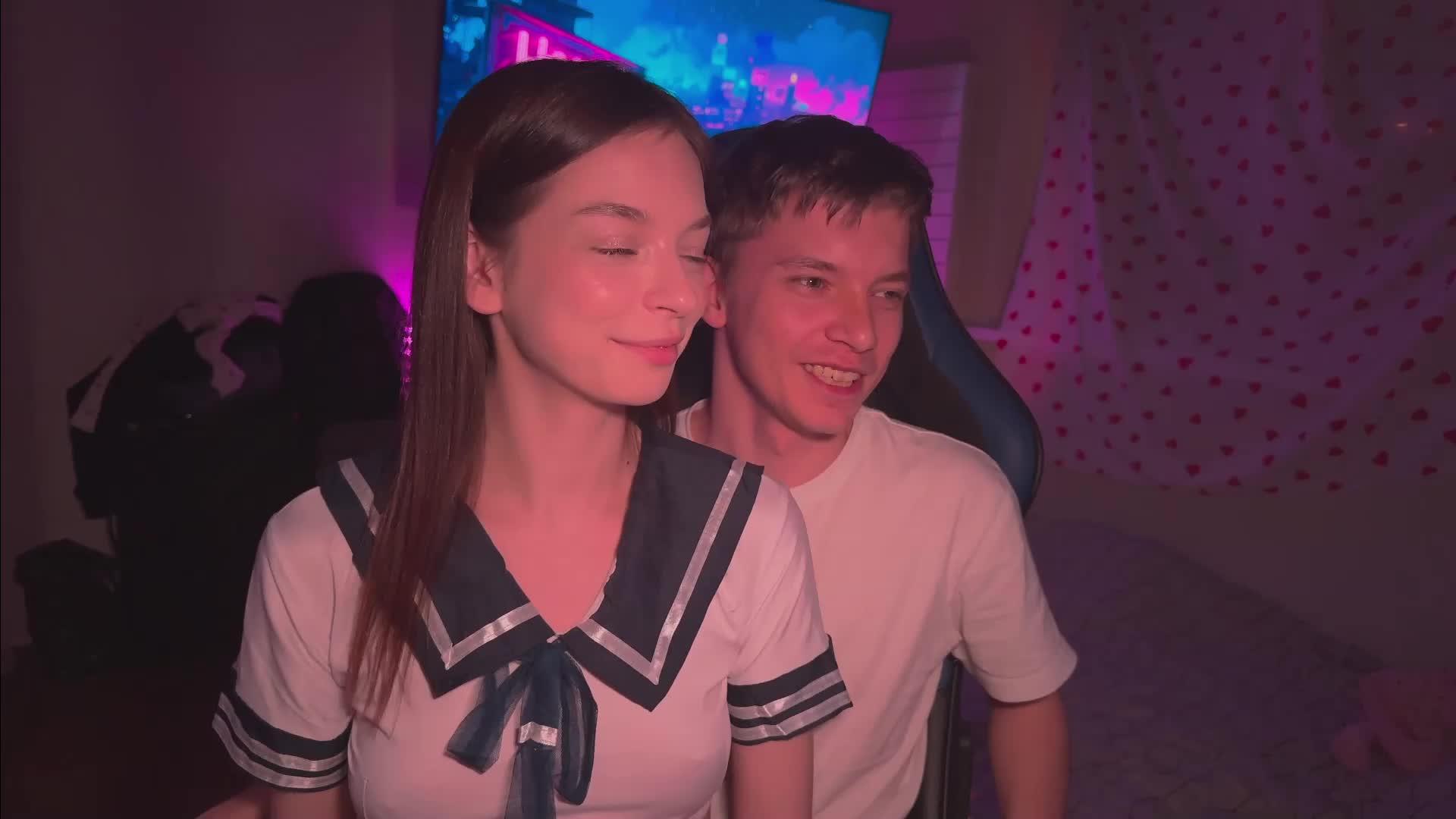 AsyaSky Cam Model Chat December 3, 2025