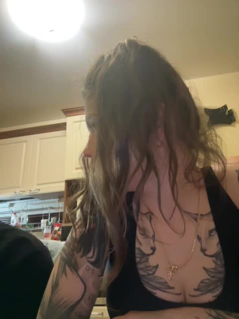 Flipflapfap Cam Model Chat December 4, 2025