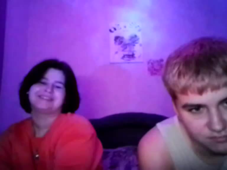 2Lesbians Cam Model Chat December 4, 2025