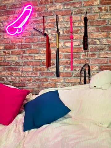 Caramel_pussy Cam Model Chat December 4, 2025