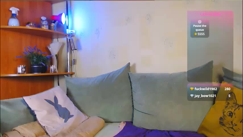 car0line1995 Cam Model Chat December 4, 2025