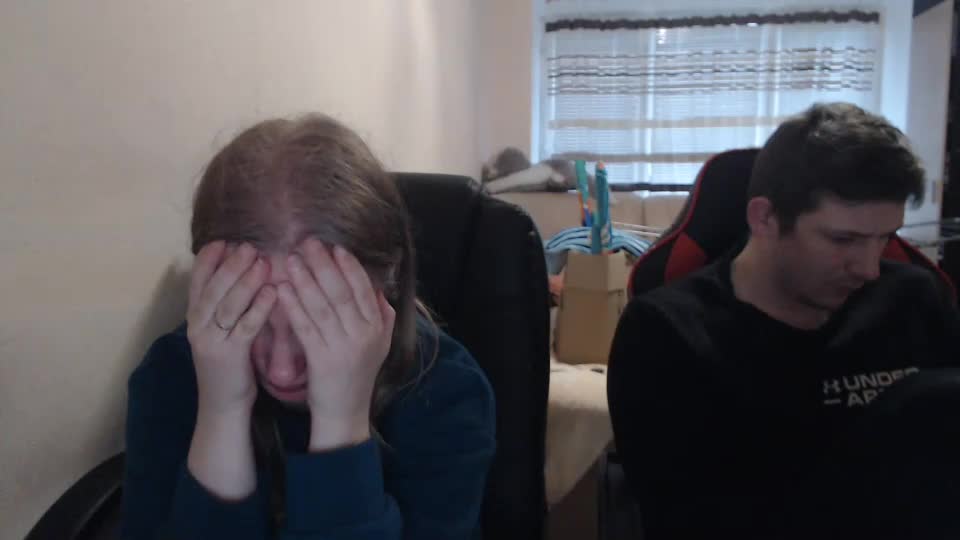 jenisandpeter Cam Model Chat December 4, 2025