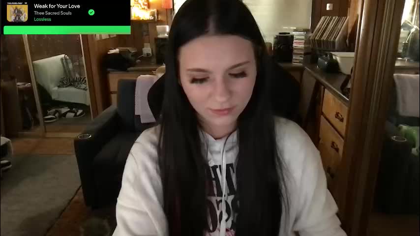 incognitoqueen Cam Model Chat December 4, 2025