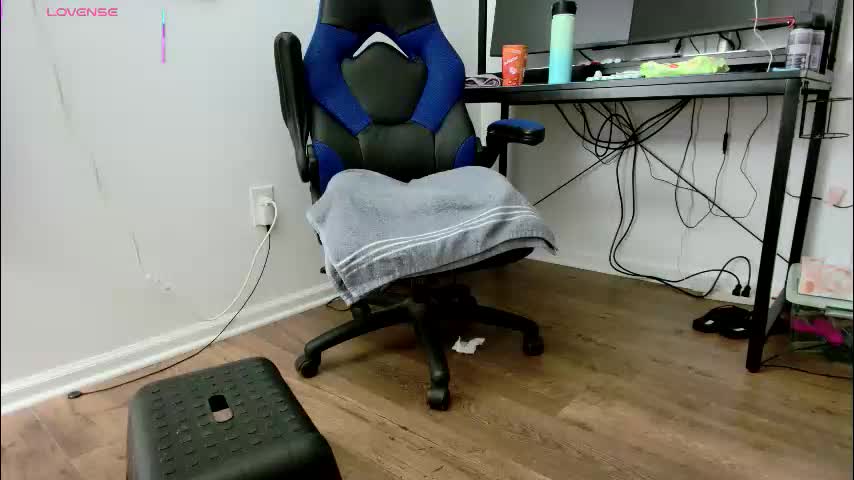 jjjust4fun1985 Cam Model Chat December 4, 2025