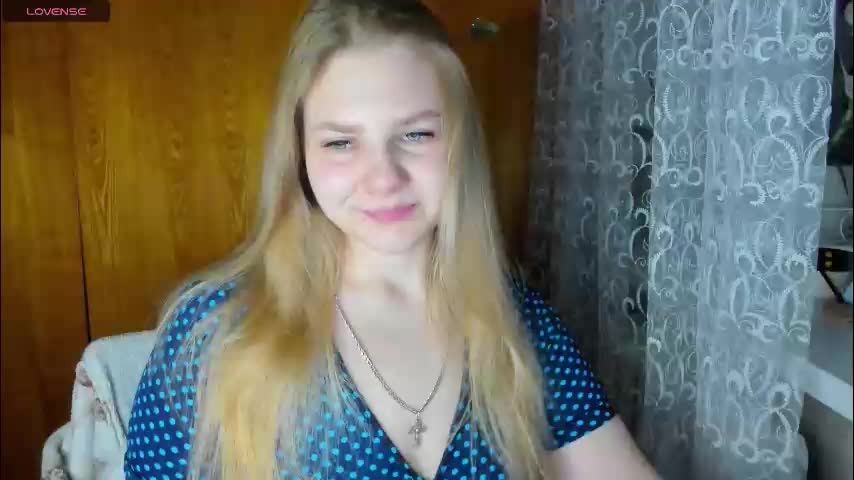 emmafrizea Cam Model Chat December 4, 2025