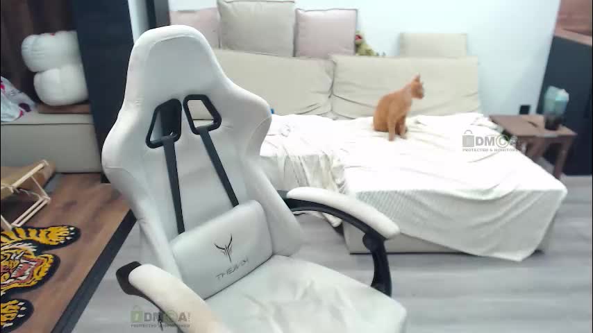 sunny1girl Cam Model Chat December 5, 2025