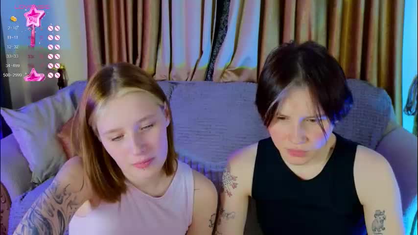 berry_assortment Cam Model Chat December 5, 2025