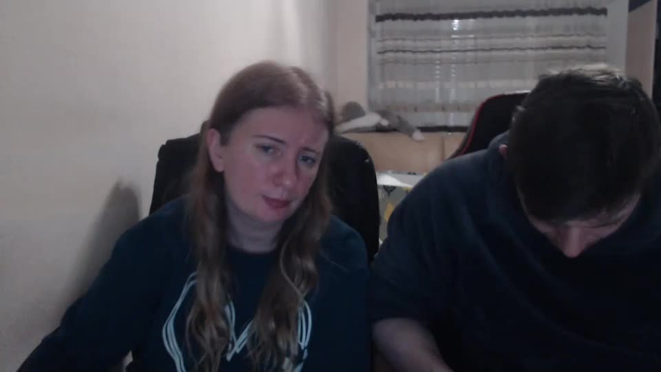 jenisandpeter Cam Model Chat December 5, 2025