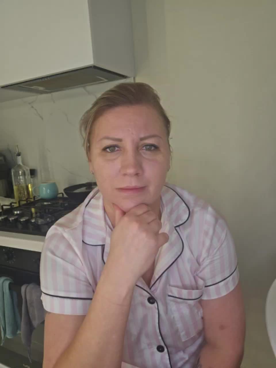 yuliia_3003 Cam Model Chat December 5, 2025