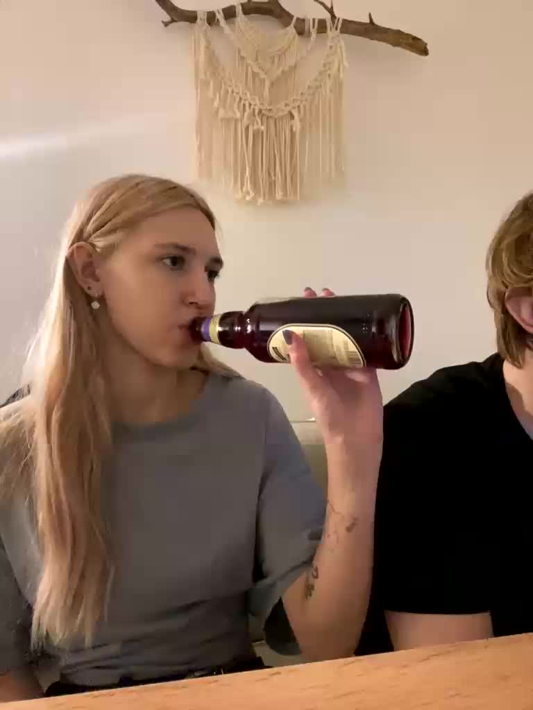 lina_wap Cam Model Chat December 5, 2025