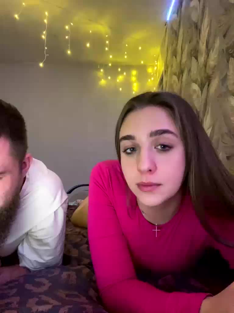 WildLoversOne Cam Model Chat December 5, 2025