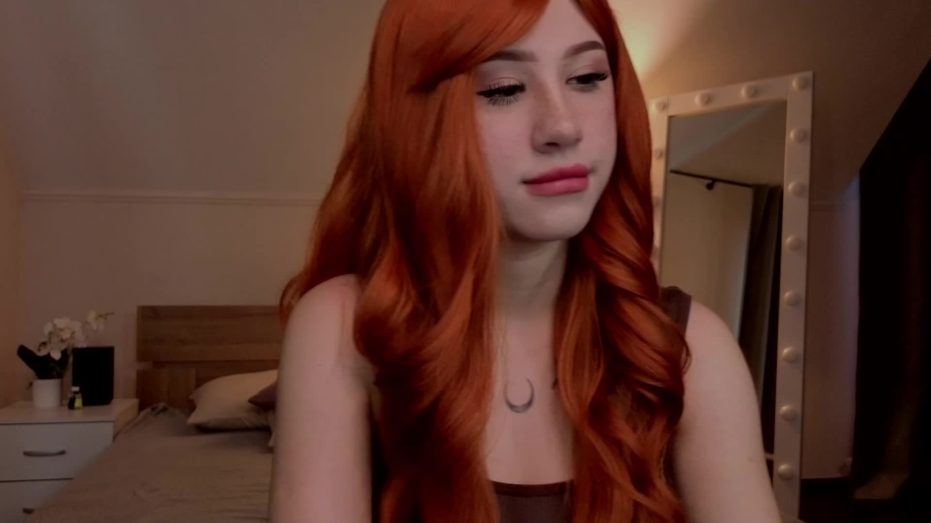 Necucubi Cam Model Chat December 5, 2025