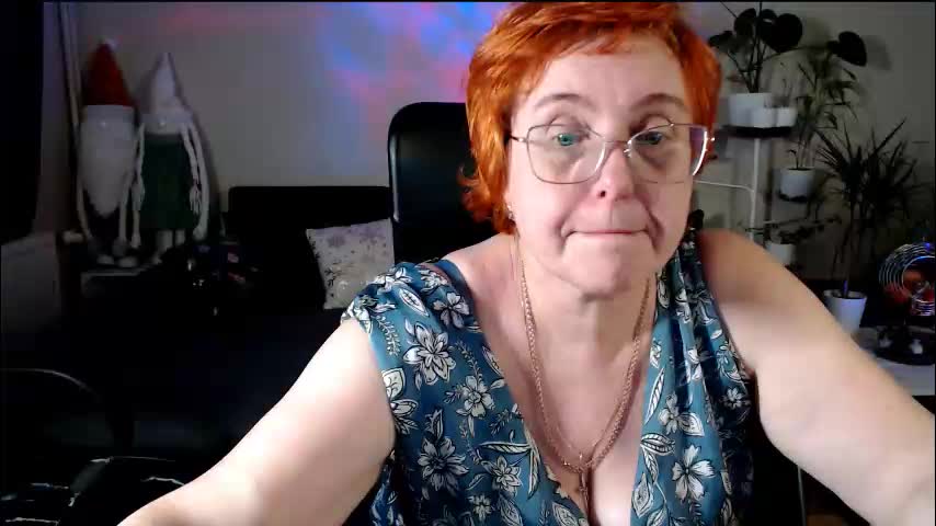 joannaandneighbour Cam Model Chat December 7, 2025