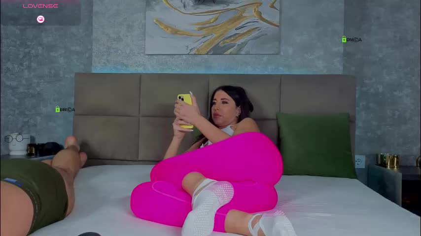 cris__alex__ Cam Model Chat December 7, 2025