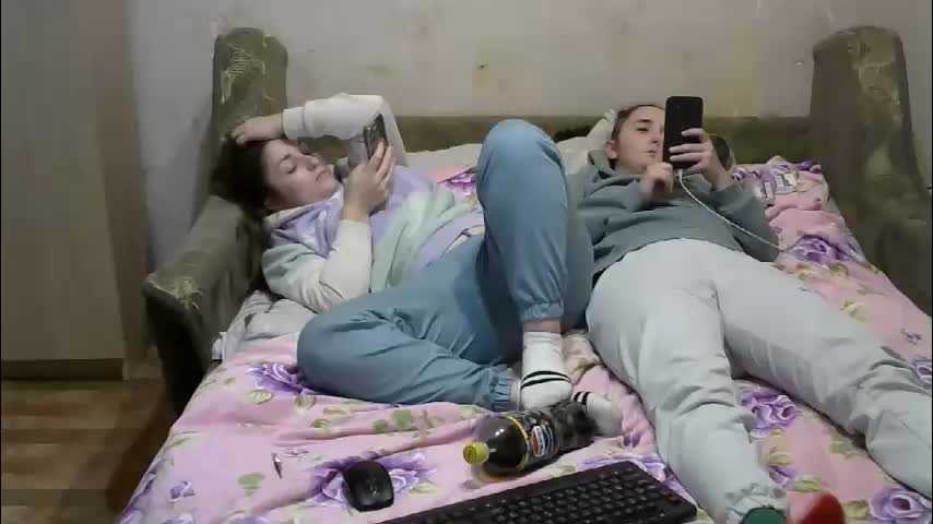 juliya_katie Cam Model Chat December 7, 2025