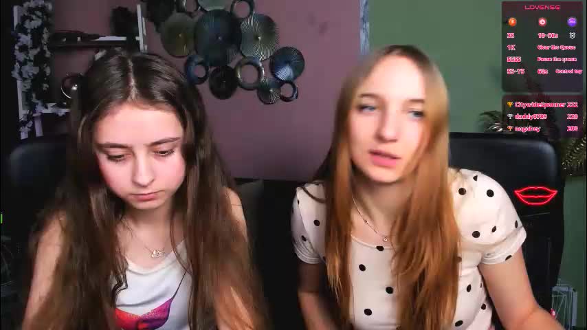 rebecca_smile_ Cam Model Chat December 7, 2025