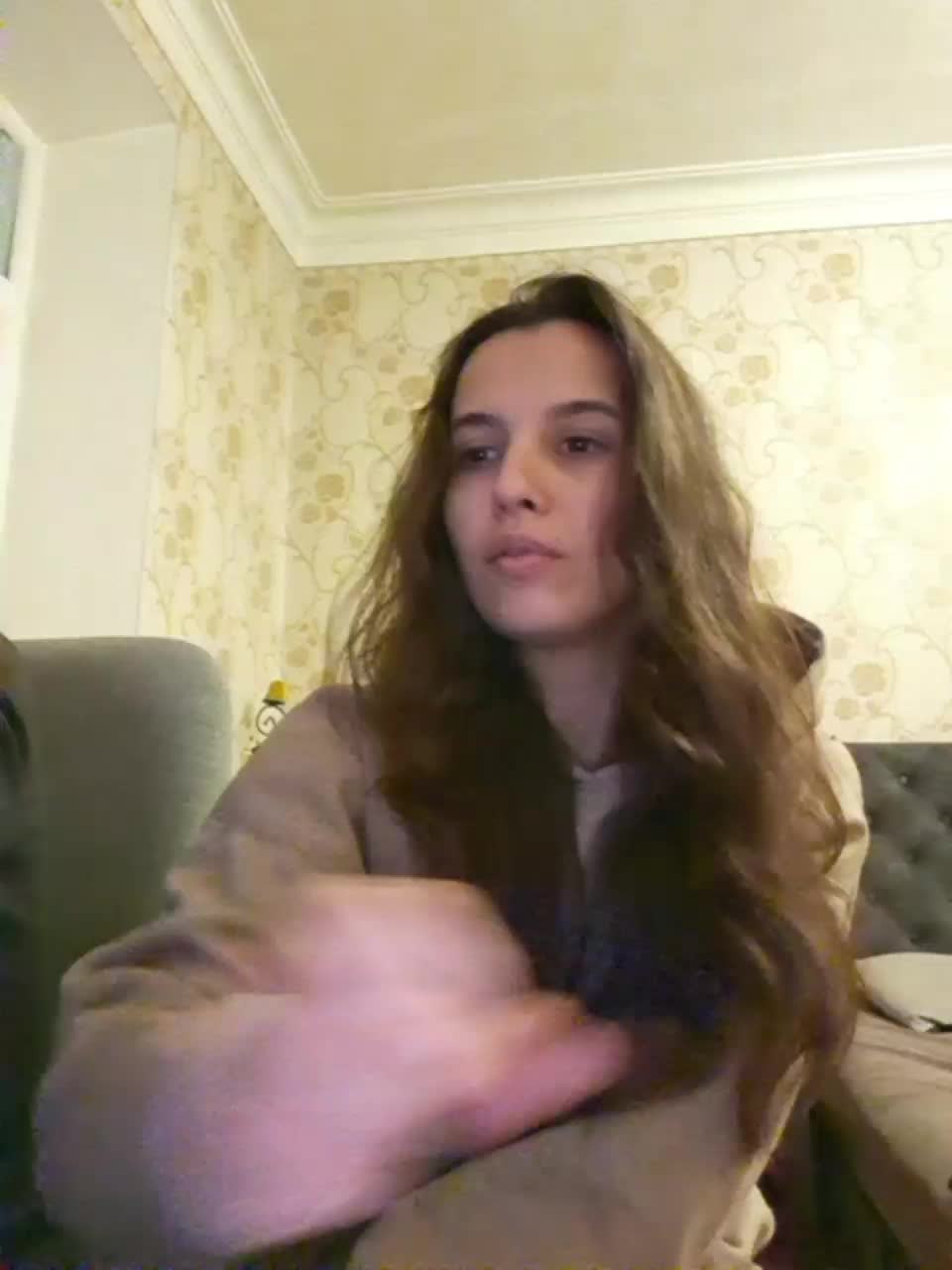 Love_Crew Cam Model Chat December 7, 2025