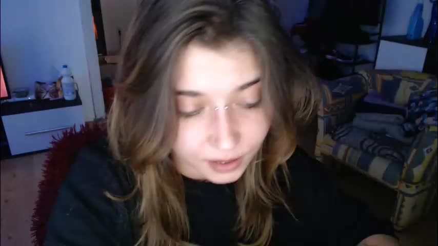 aliens4twenty Cam Model Chat December 7, 2025