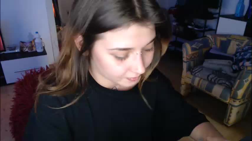 aliens4twenty Cam Model Chat December 7, 2025