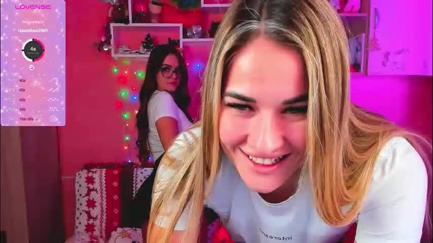 hotty_girls_here Cam Model Chat December 7, 2025