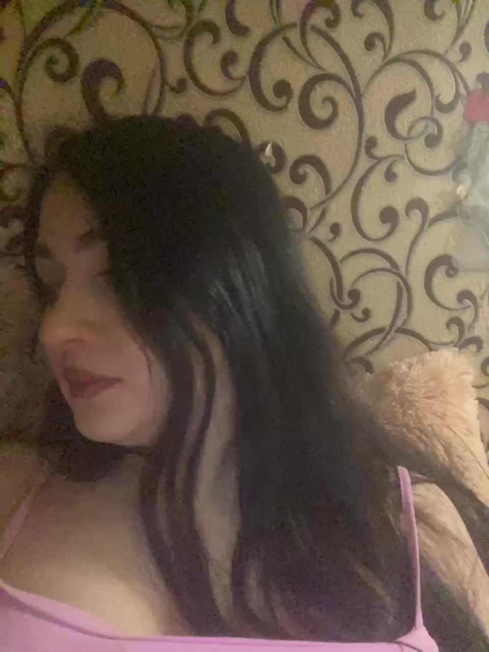 your_other_half Cam Model Chat December 7, 2025