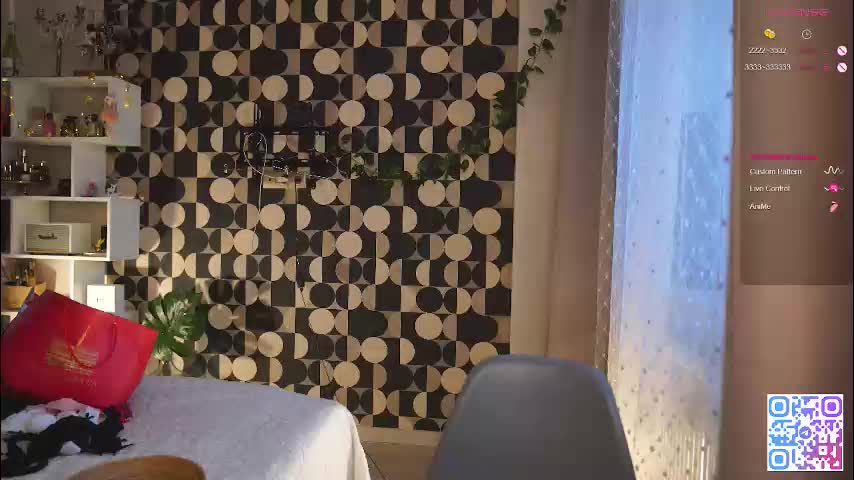 charming_daisy Cam Model Chat December 7, 2025