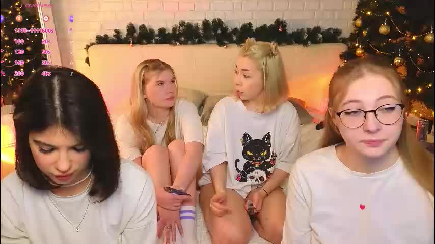 _ramune_ Cam Model Chat December 7, 2025
