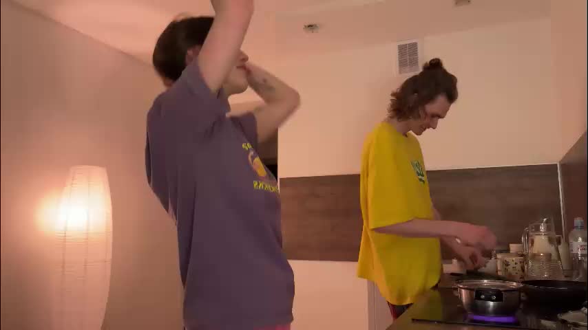 di_n_alex Cam Model Chat December 7, 2025