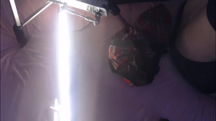 latex2003 Cam Model Chat December 7, 2025