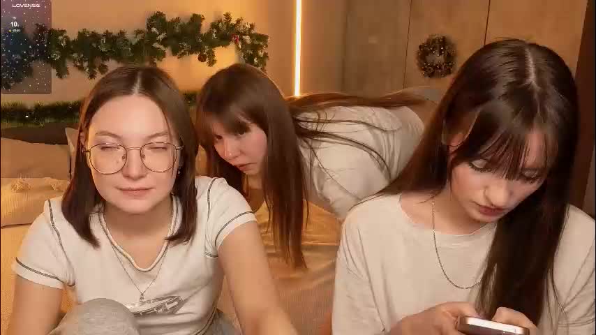 _reverse_gang_ Cam Model Chat December 7, 2025