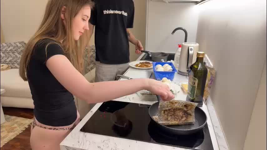 denobluora Cam Model Chat December 7, 2025