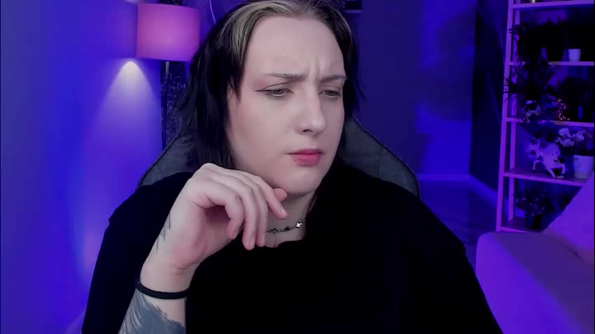 asheluck Cam Model Chat December 7, 2025