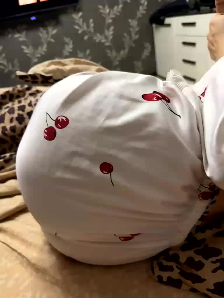 Belladonna-5 Cam Model Chat December 8, 2025