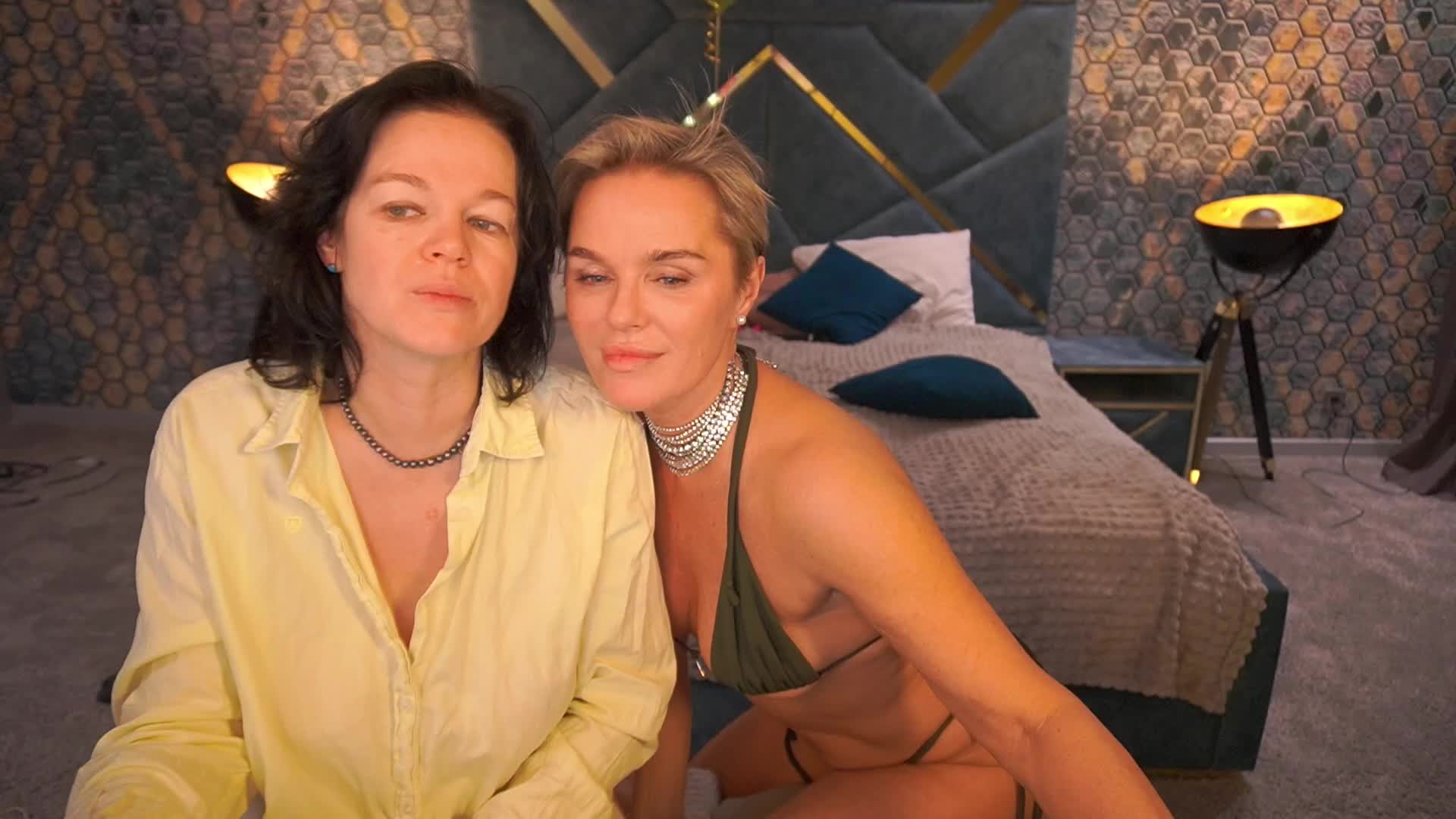 PleasureWeCouple Cam Model Chat December 8, 2025