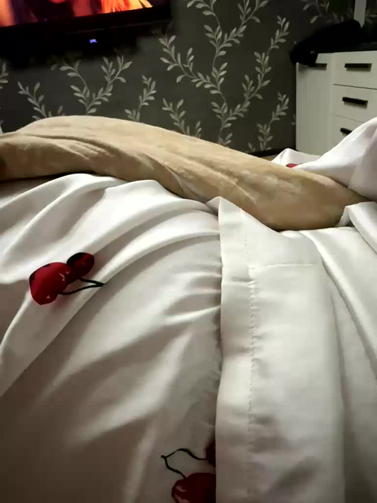 Belladonna-5 Cam Model Chat December 8, 2025