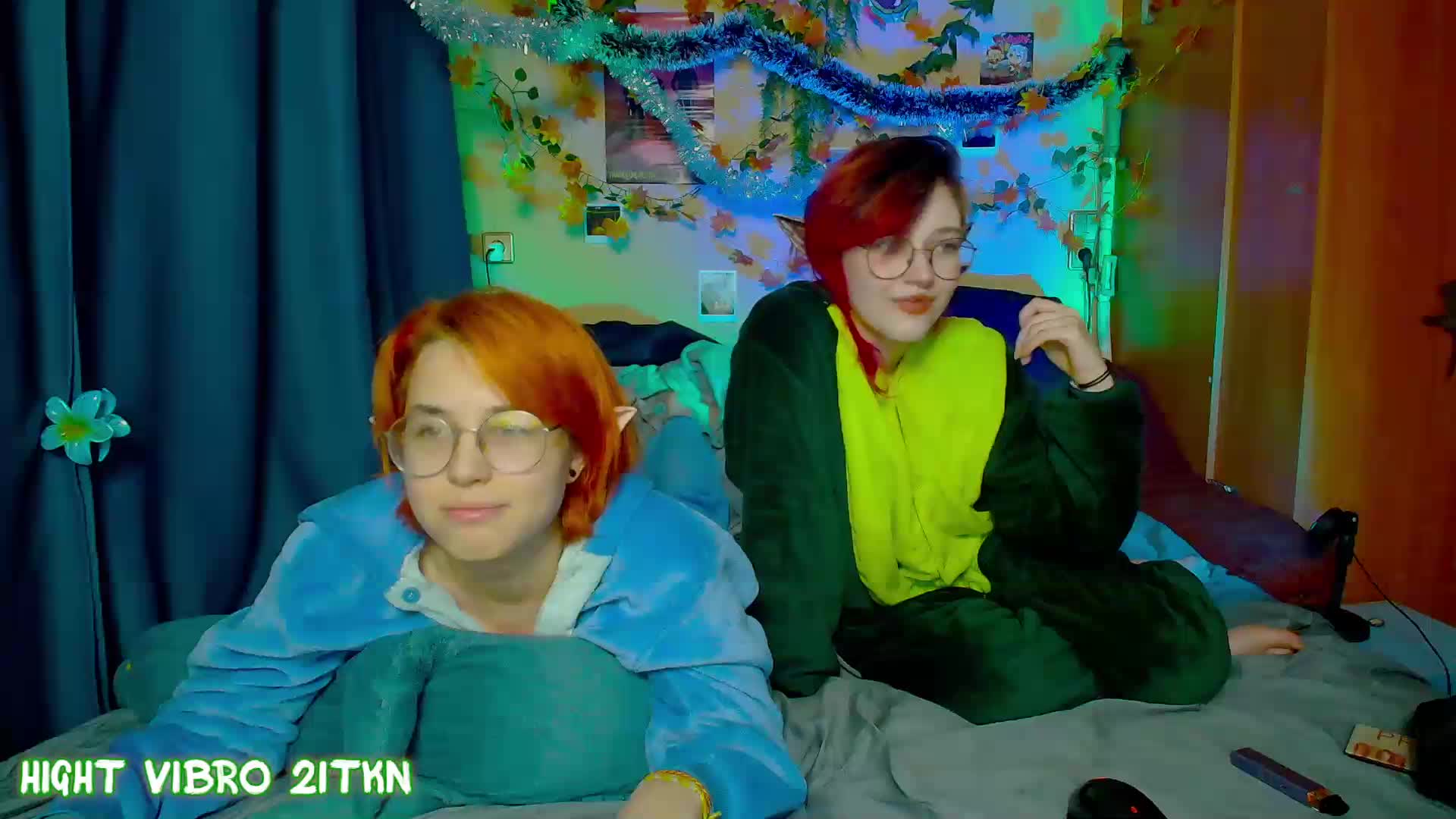 Tricky_Kitsune Cam Model Chat December 8, 2025