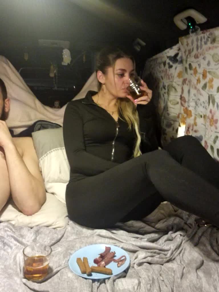 SweetCoople Cam Model Chat December 8, 2025