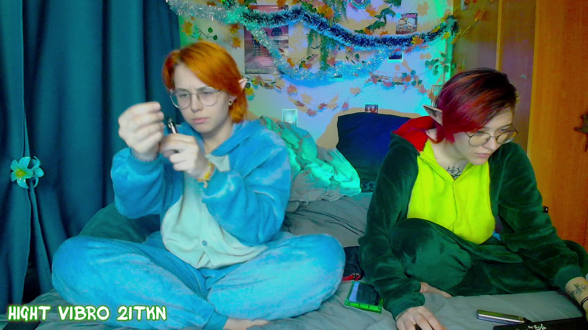 Tricky_Kitsune Cam Model Chat December 8, 2025