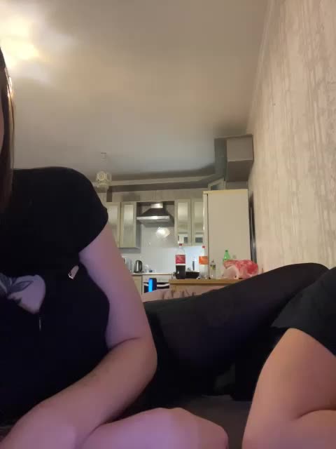 _Pupuni_ Cam Model Chat December 8, 2025