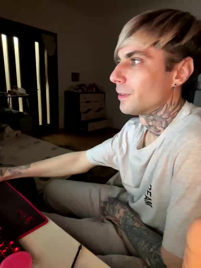 dirtycute Cam Model Chat December 8, 2025