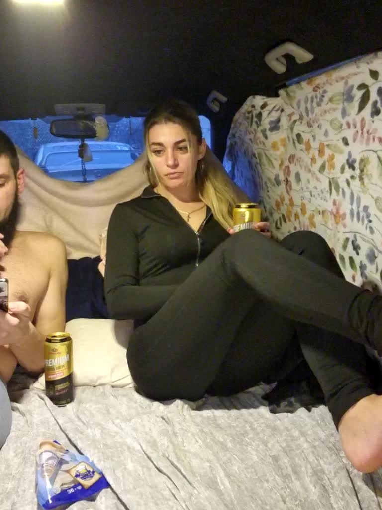 SweetCoople Cam Model Chat December 8, 2025