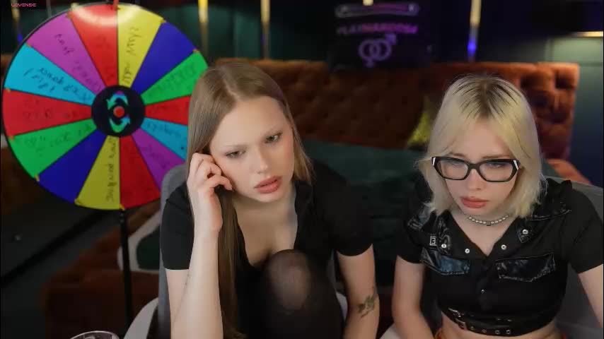 sweetdesiree_ Cam Model Chat December 8, 2025