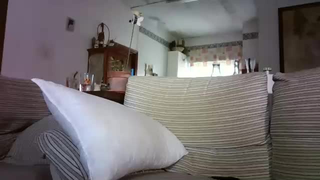 lolahueso Cam Model Chat December 8, 2025