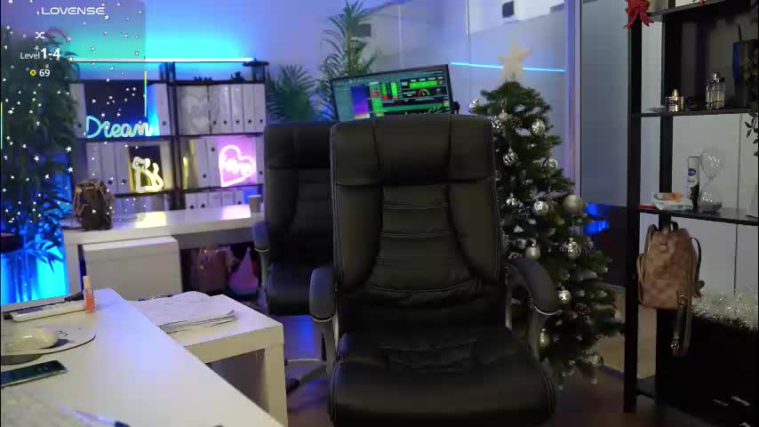 babesgowild Cam Model Chat December 8, 2025