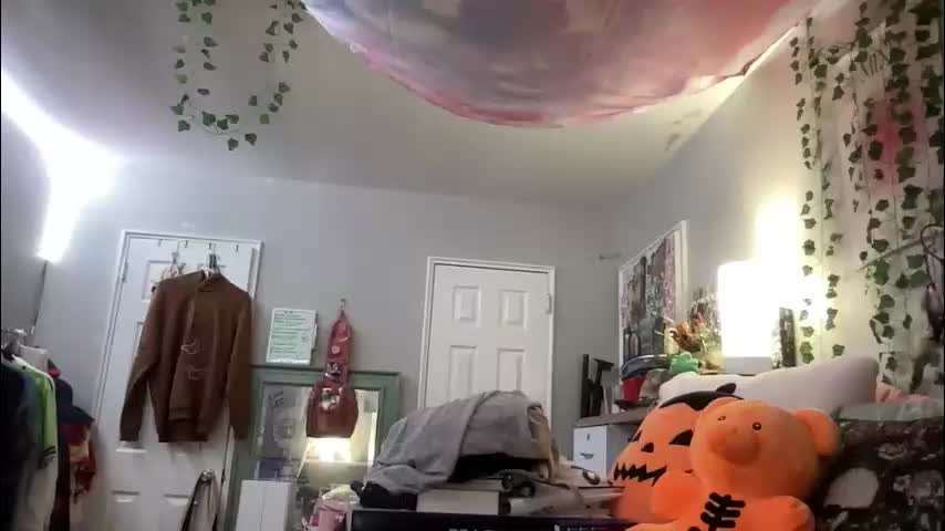 luvkoko Cam Model Chat December 8, 2025