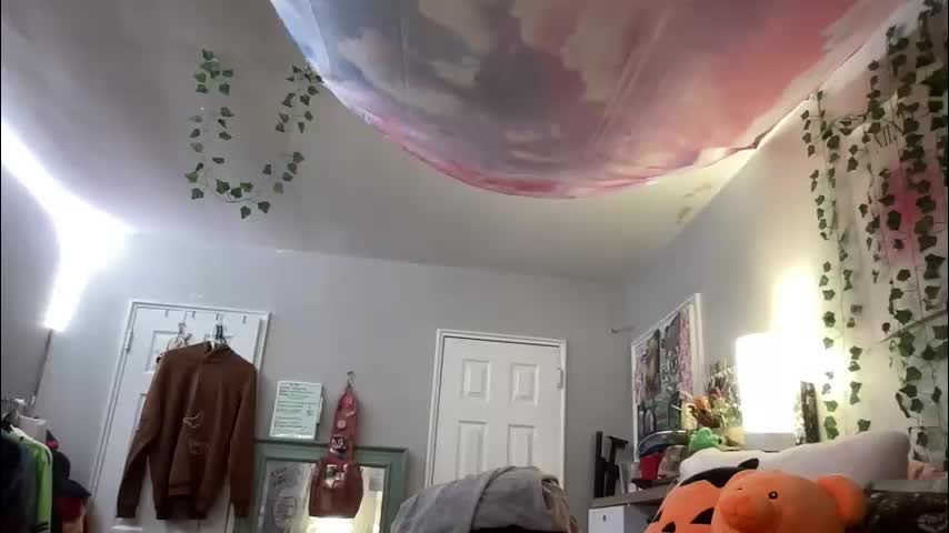 luvkoko Cam Model Chat December 8, 2025