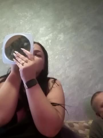 Greta_Tamar Cam Model Chat December 8, 2025