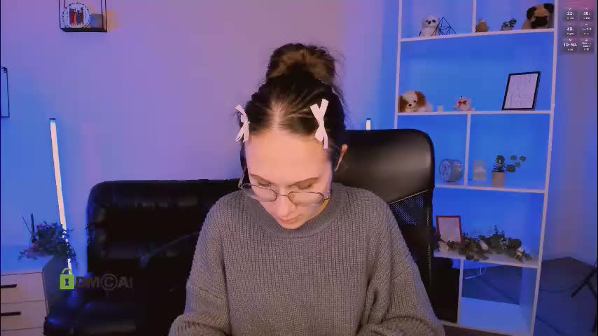 mona_cloud Cam Model Chat December 8, 2025