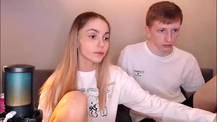 julsweet Cam Model Chat December 8, 2025